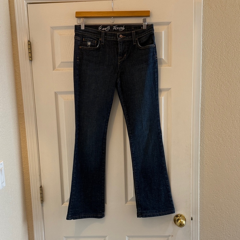 Earth Friendly Jeans Size 27